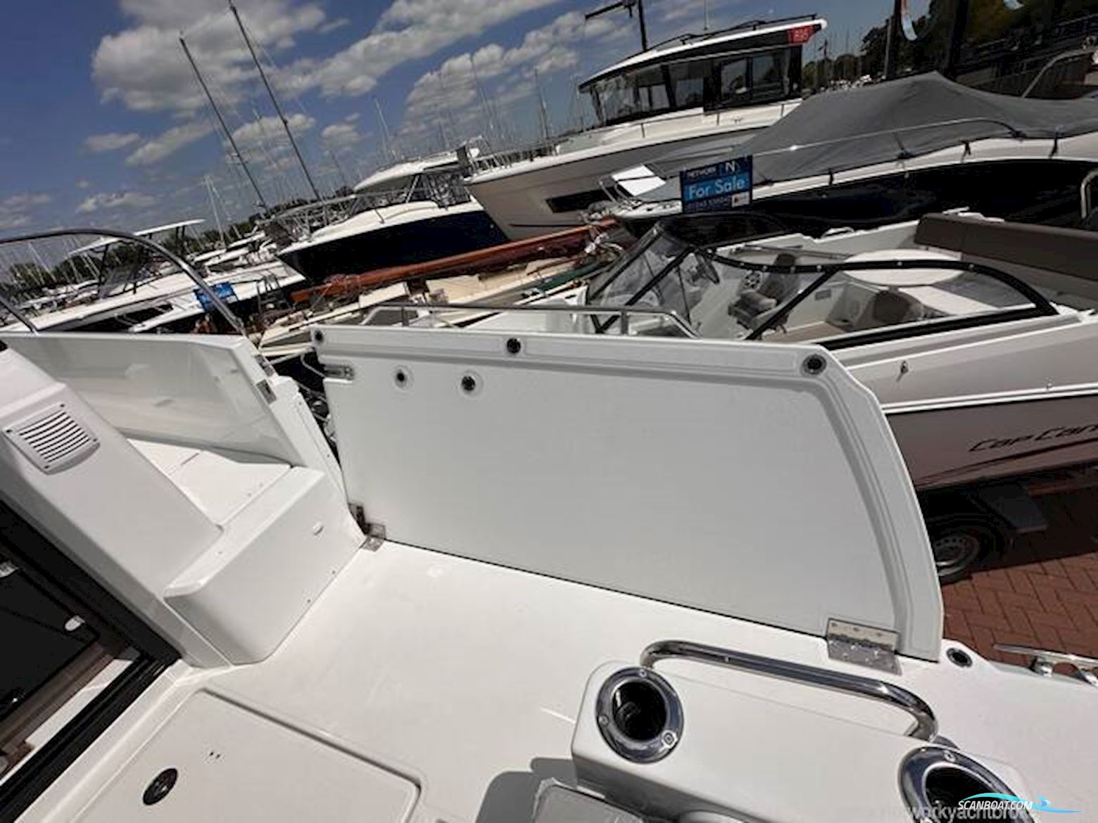 Jeanneau Merry Fisher 1095 Coupe Series 2