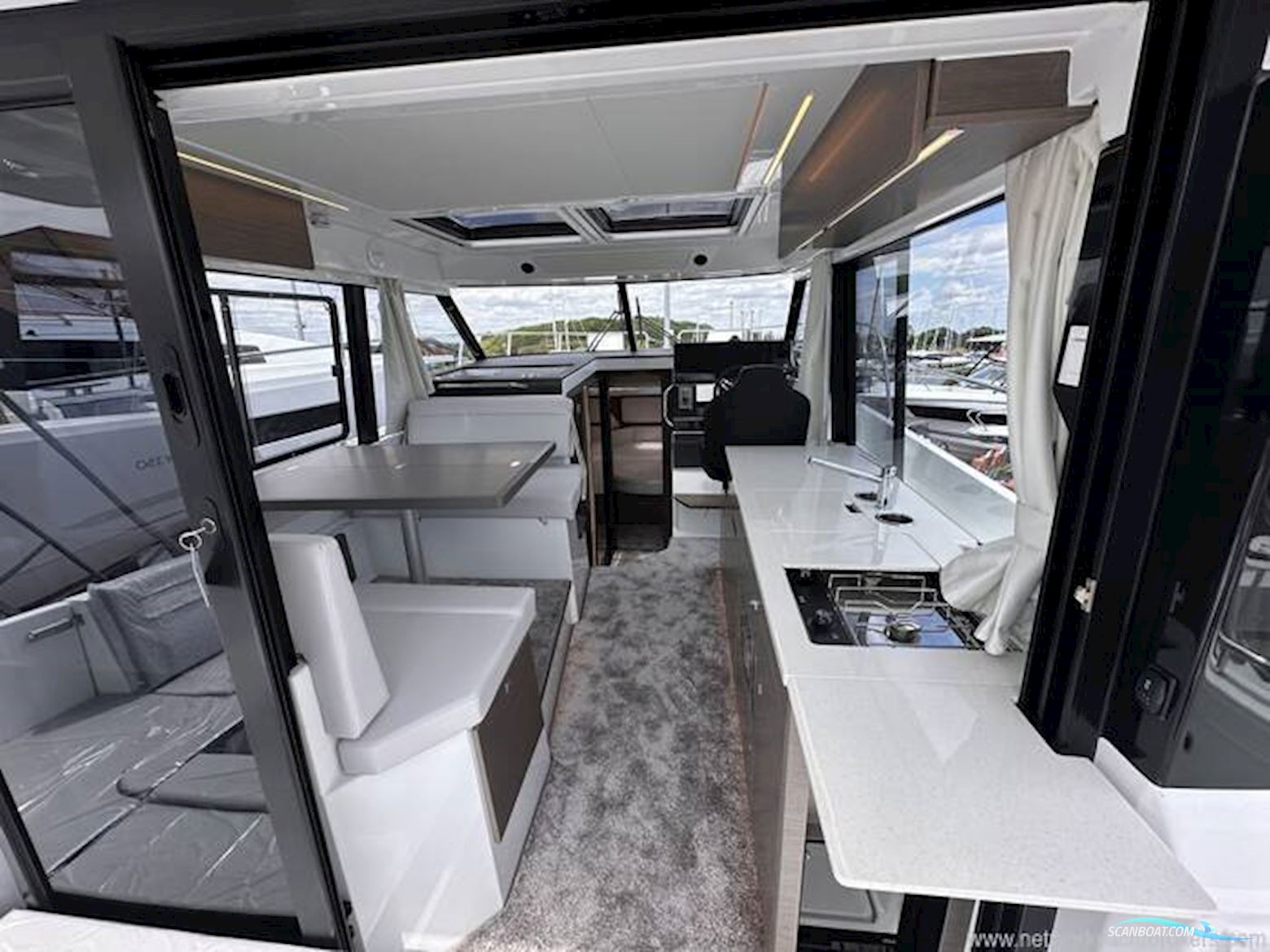 Jeanneau Merry Fisher 1095 Coupe Series 2
