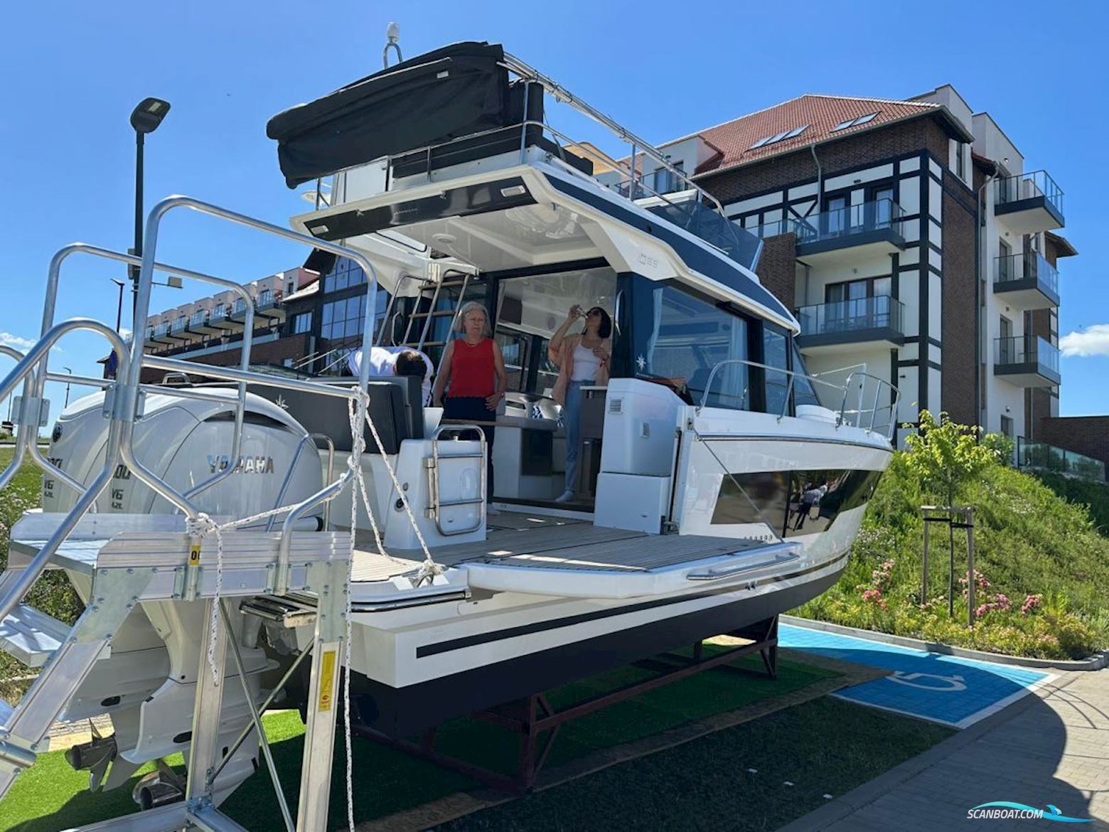 Jeanneau Merry Fisher 1095 FLY Serie 2