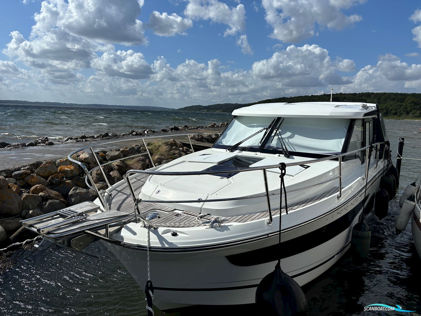 Jeanneau Merry Fisher 1095