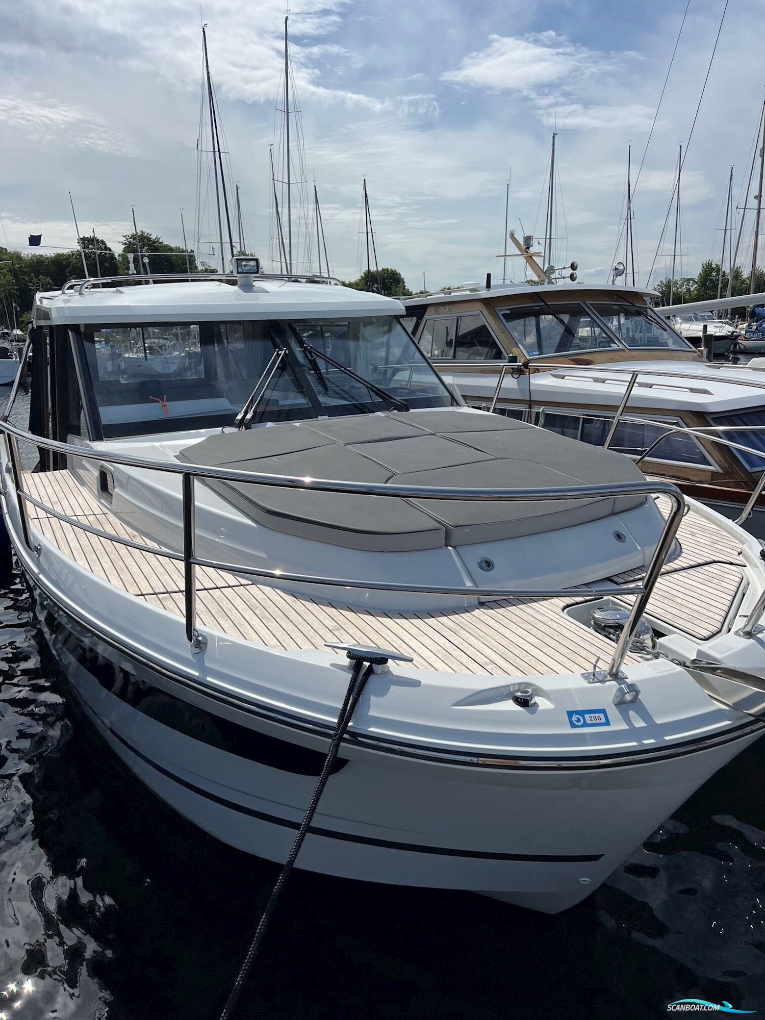 Jeanneau Merry Fisher 1095