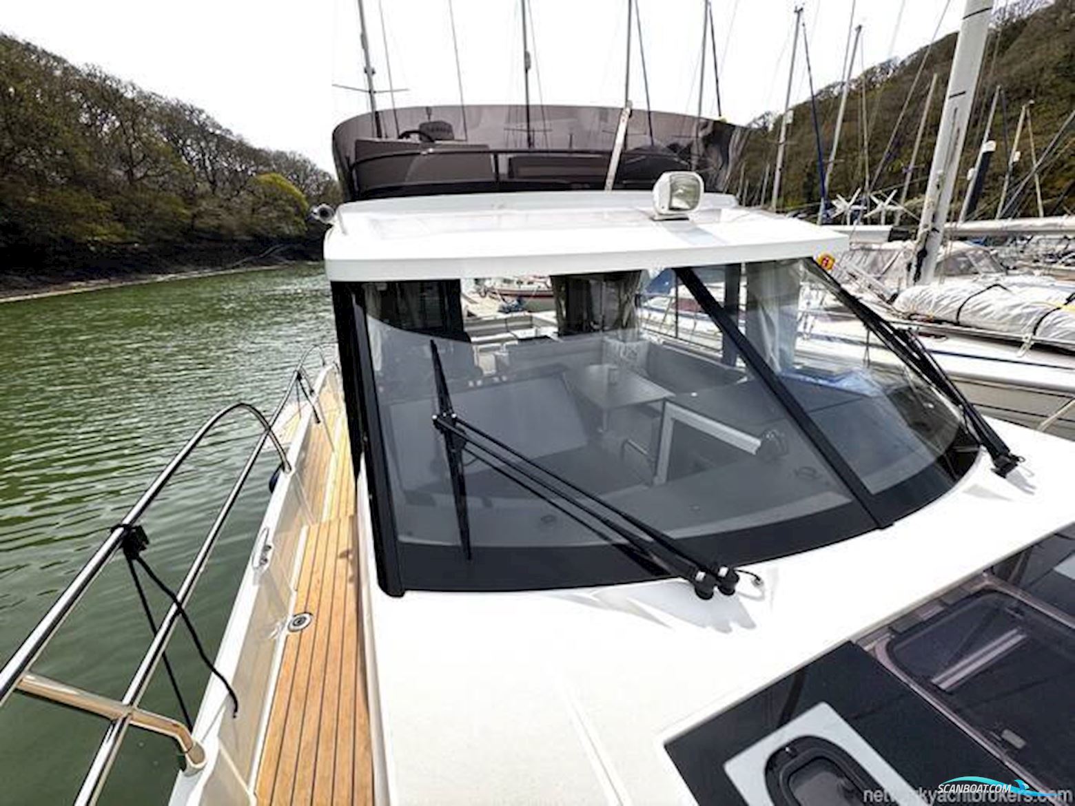 Jeanneau Merry Fisher 1295 Fly