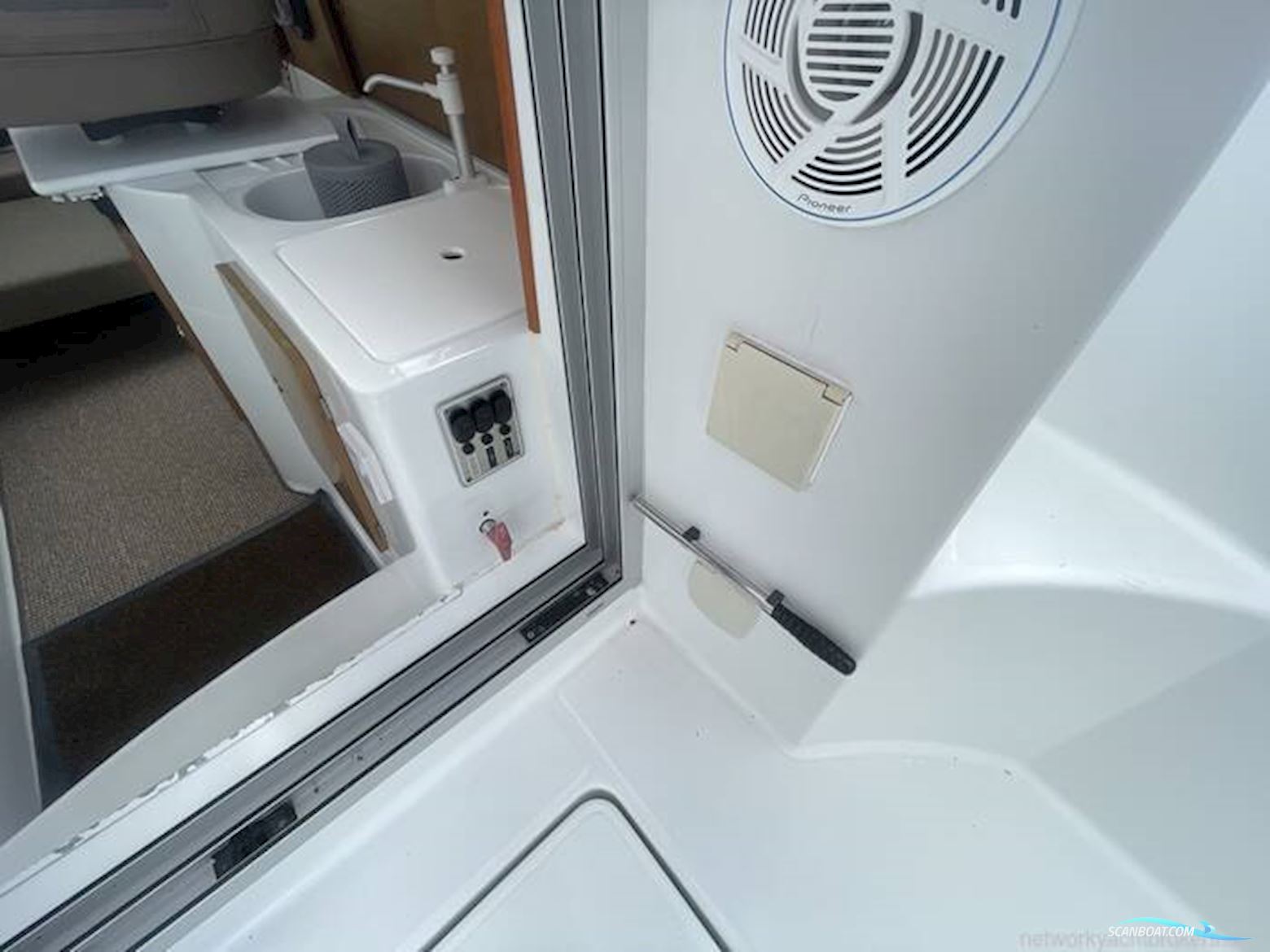 Jeanneau Merry Fisher 645