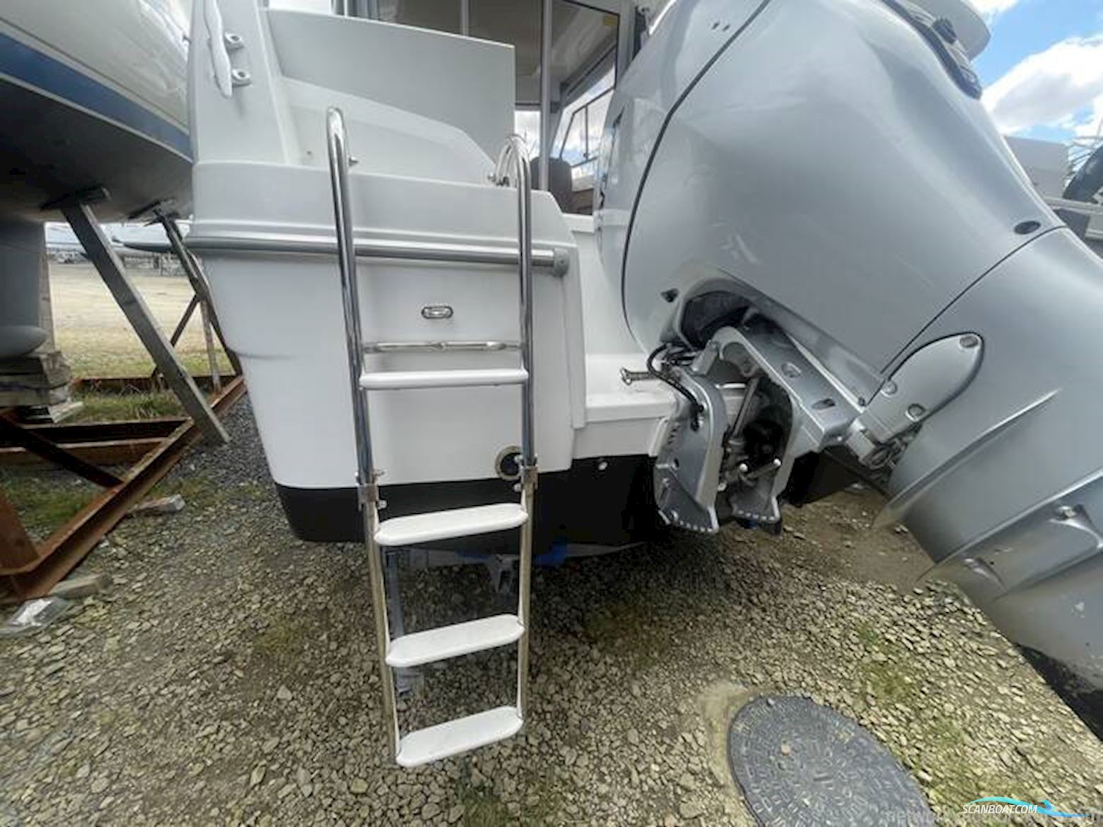 Jeanneau Merry Fisher 645