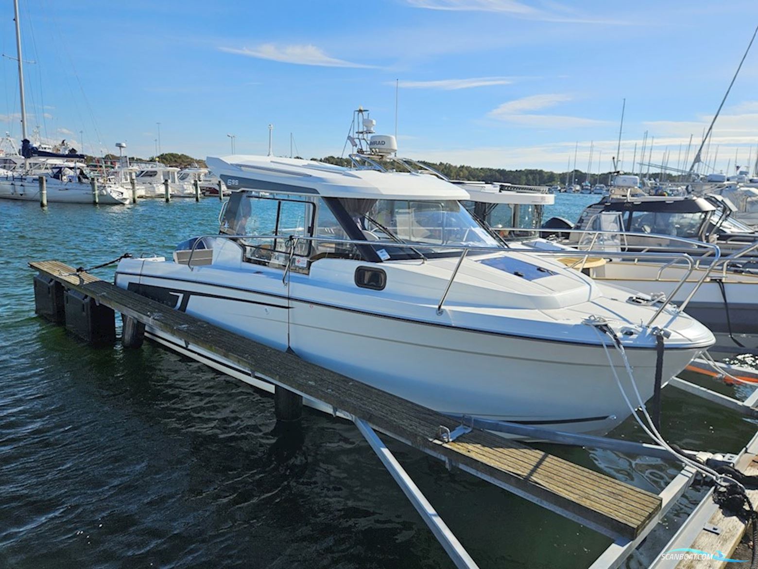 Jeanneau Merry Fisher 695  series 2