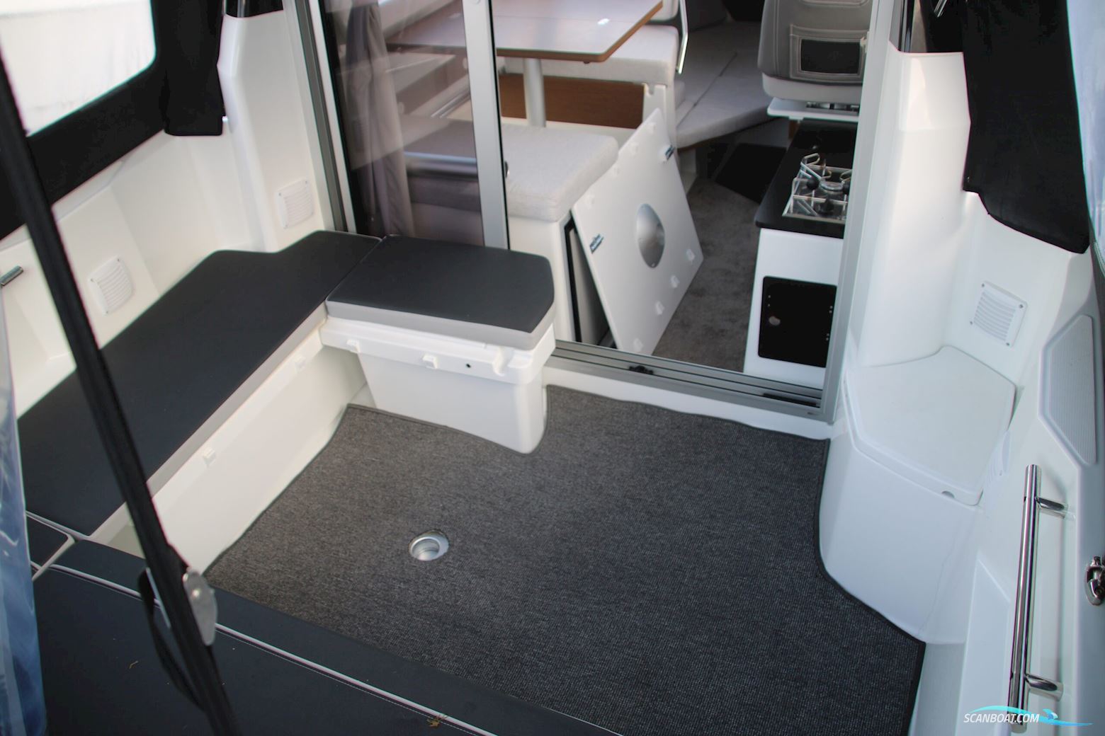 Jeanneau Merry Fisher 695 Cruiser