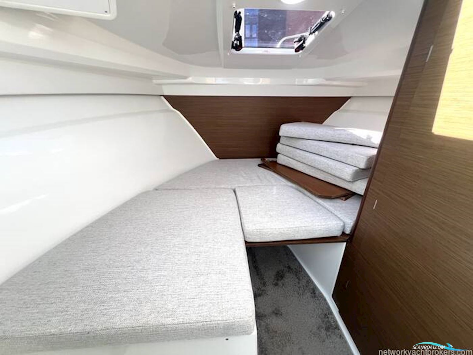 Jeanneau Merry Fisher 695