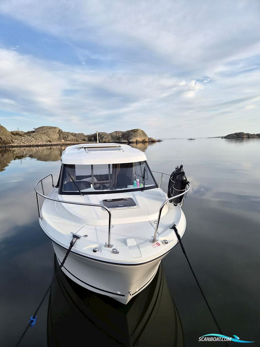 Jeanneau Merry Fisher 695