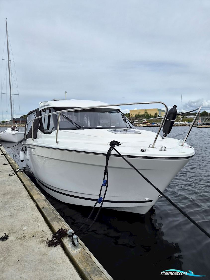 Jeanneau Merry Fisher 695