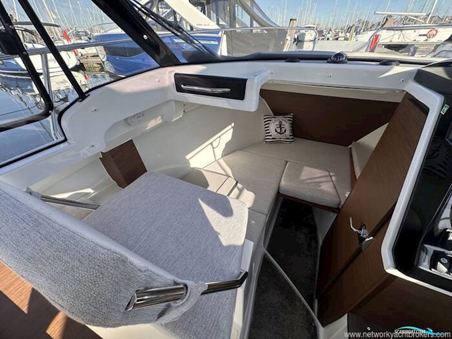 Jeanneau Merry Fisher 695 Series 2