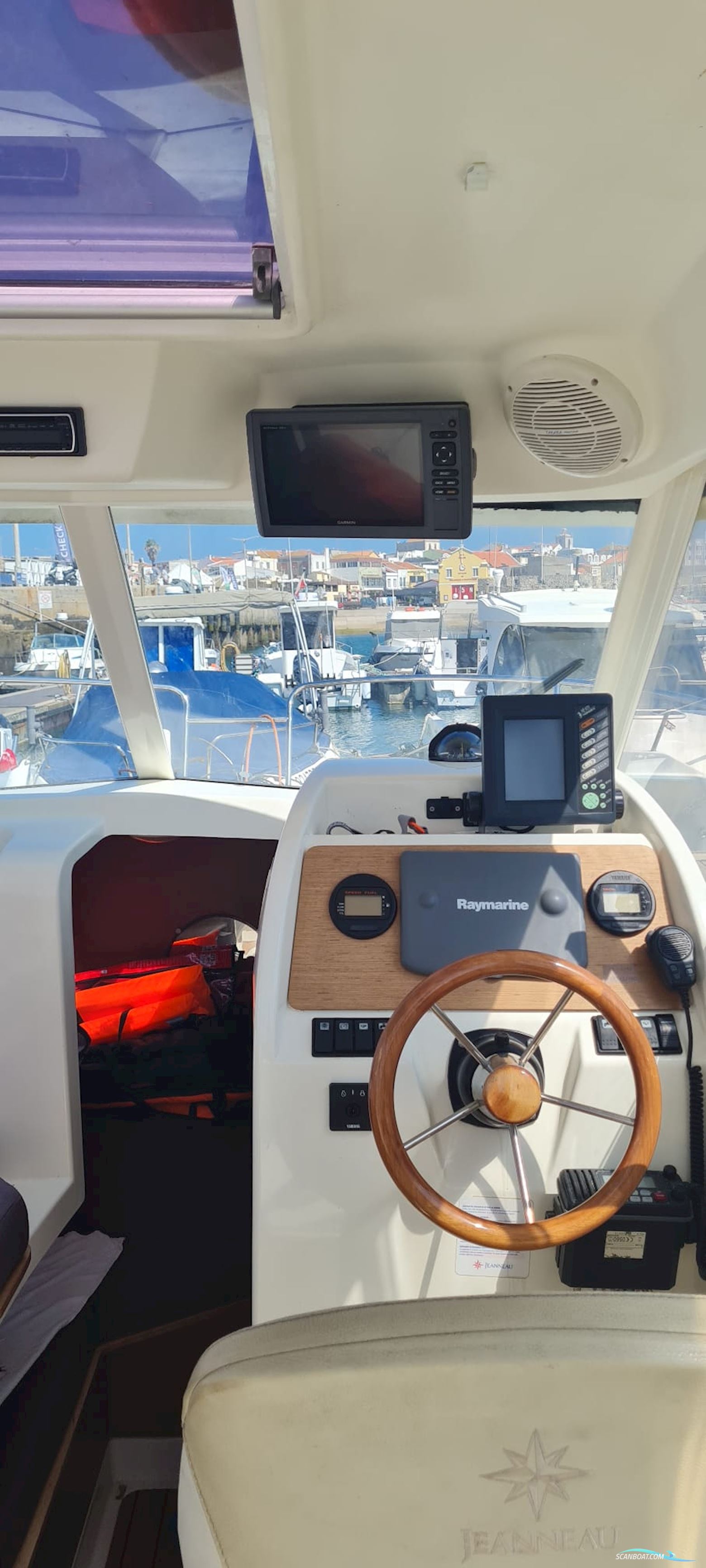 Jeanneau Merry Fisher 725