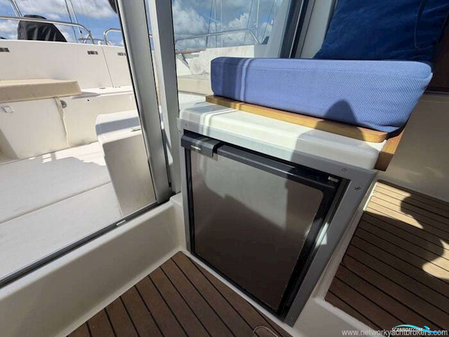Jeanneau Merry Fisher 725