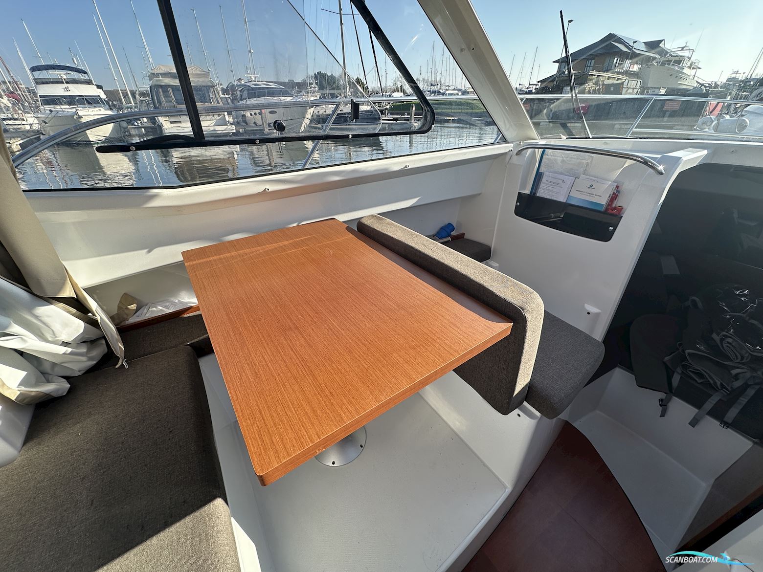 Jeanneau Merry Fisher 755