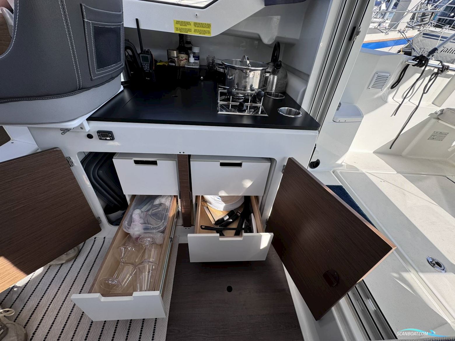 Jeanneau Merry Fisher 795 - 200 HK Yamaha/Udstyr