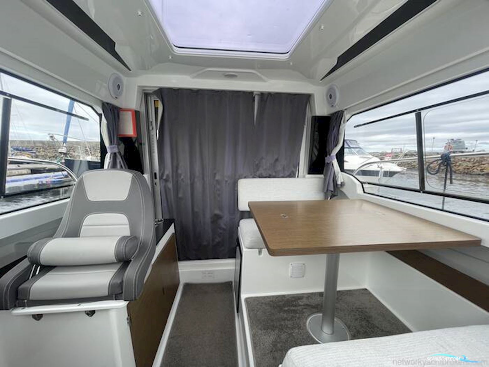 Jeanneau Merry Fisher 795 s2 Legende