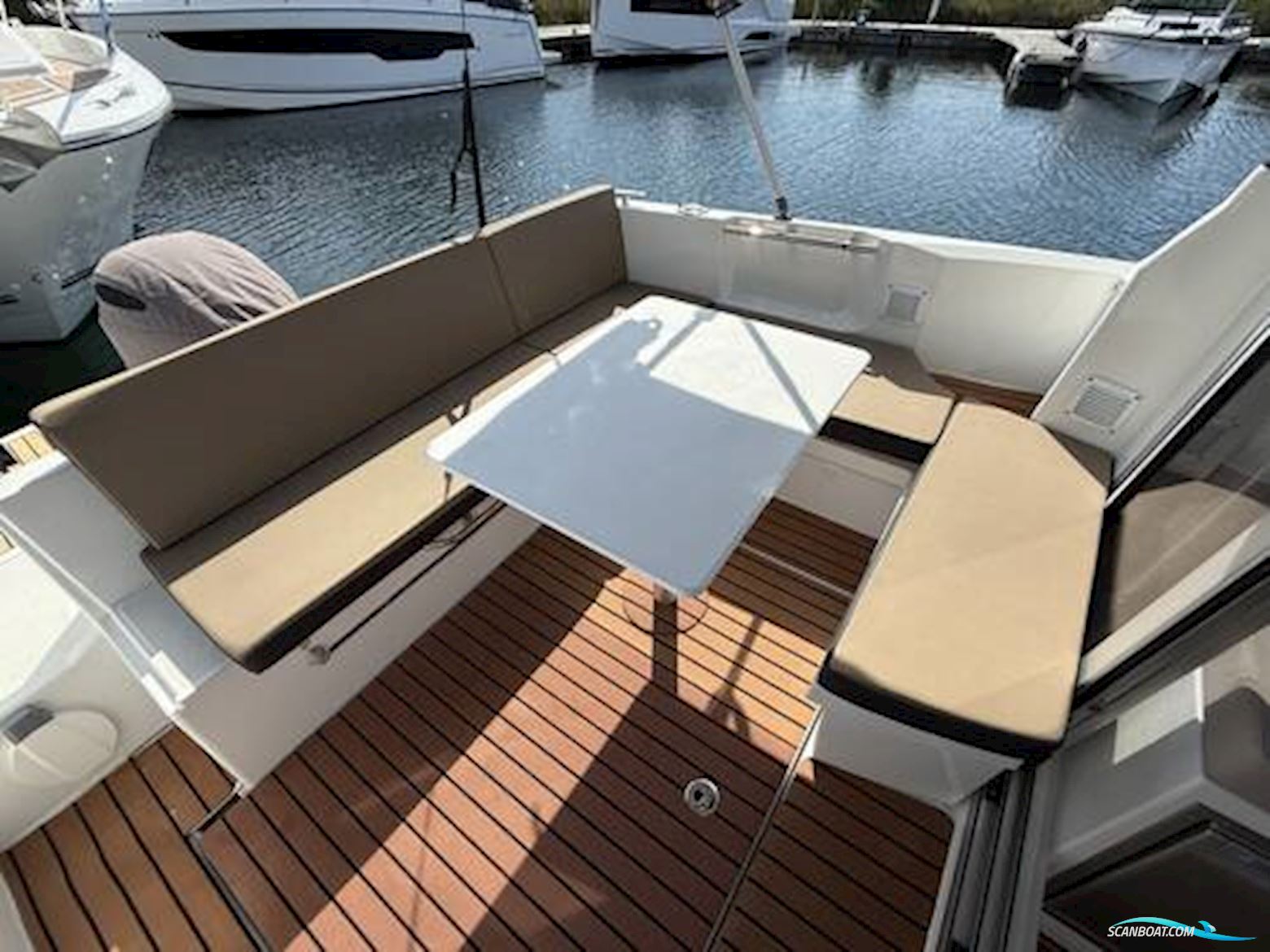 Jeanneau Merry Fisher 795