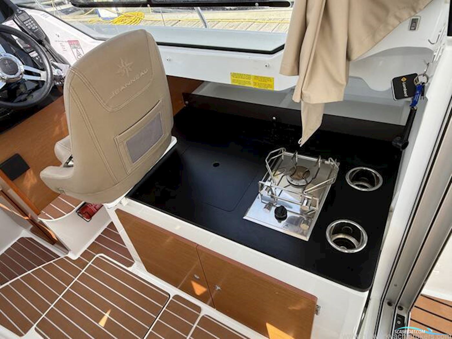 Jeanneau Merry Fisher 795