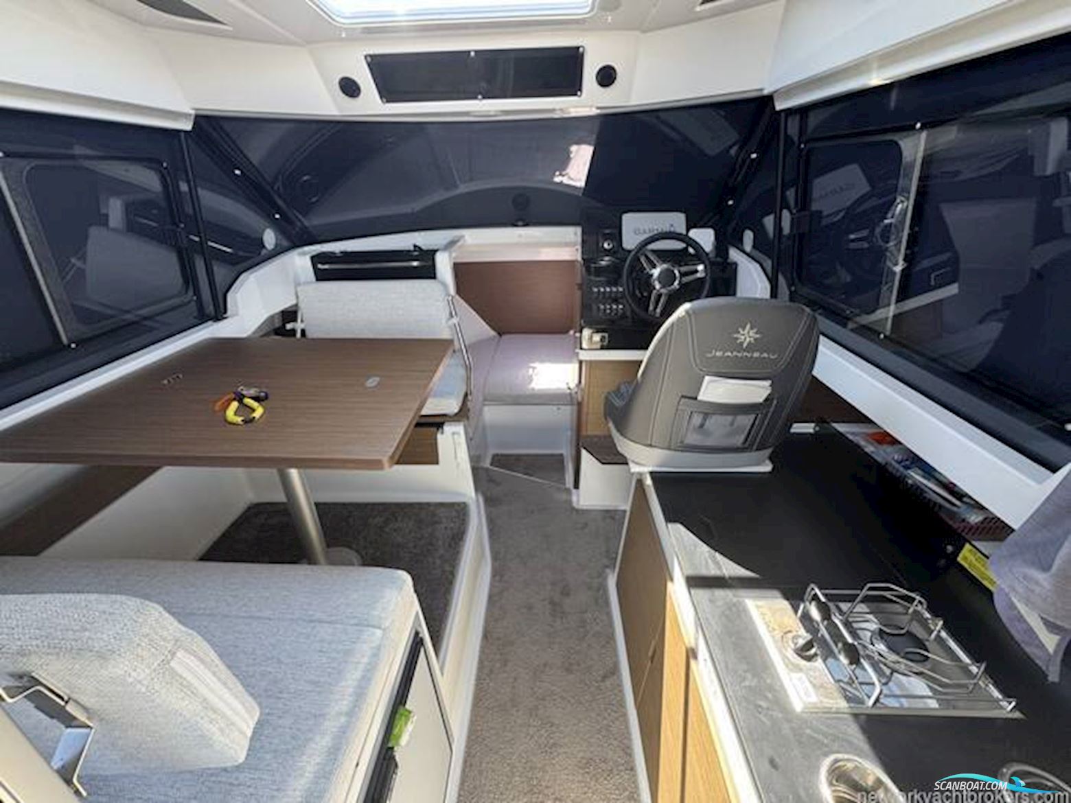 Jeanneau Merry Fisher 795