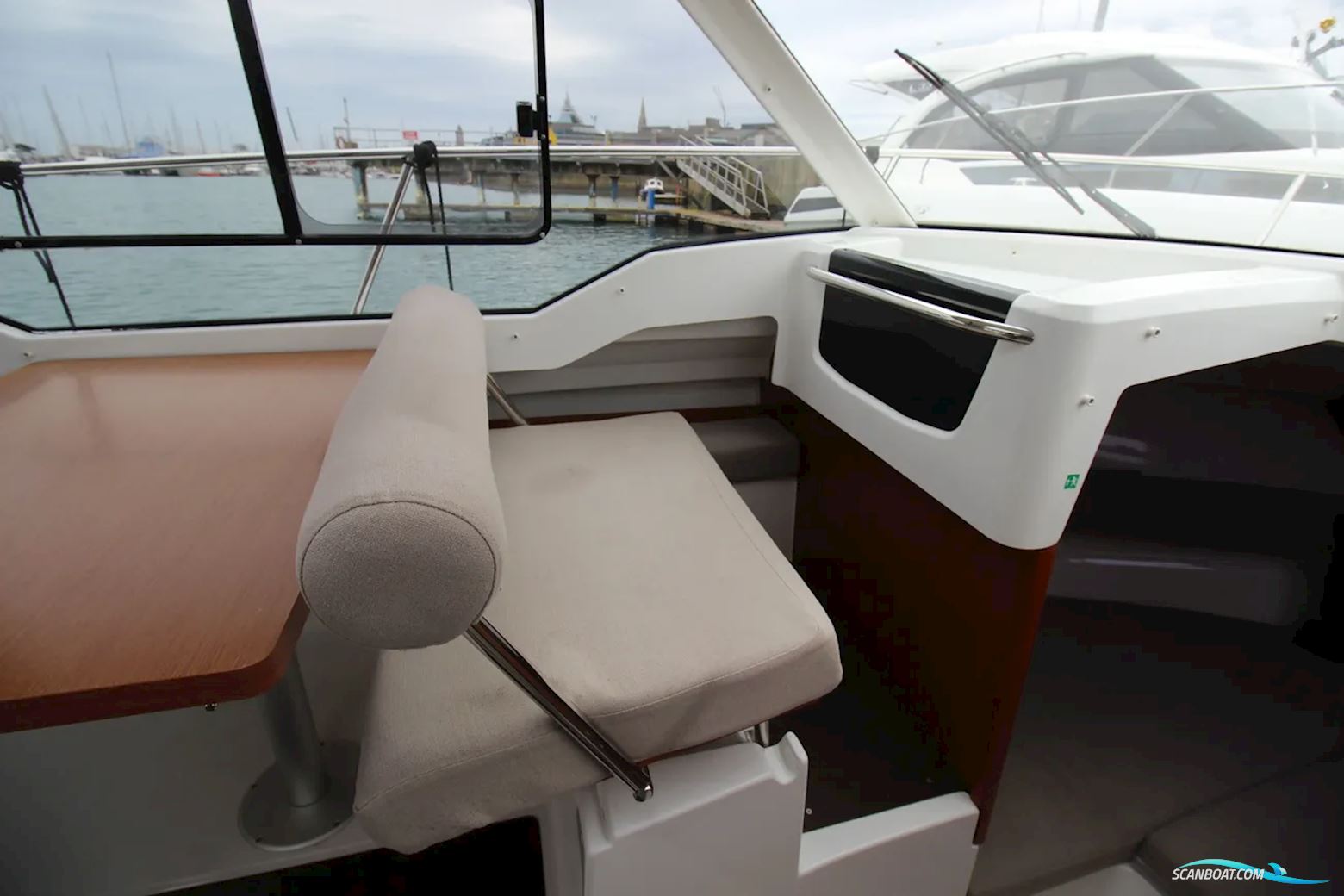 Jeanneau Merry Fisher 795