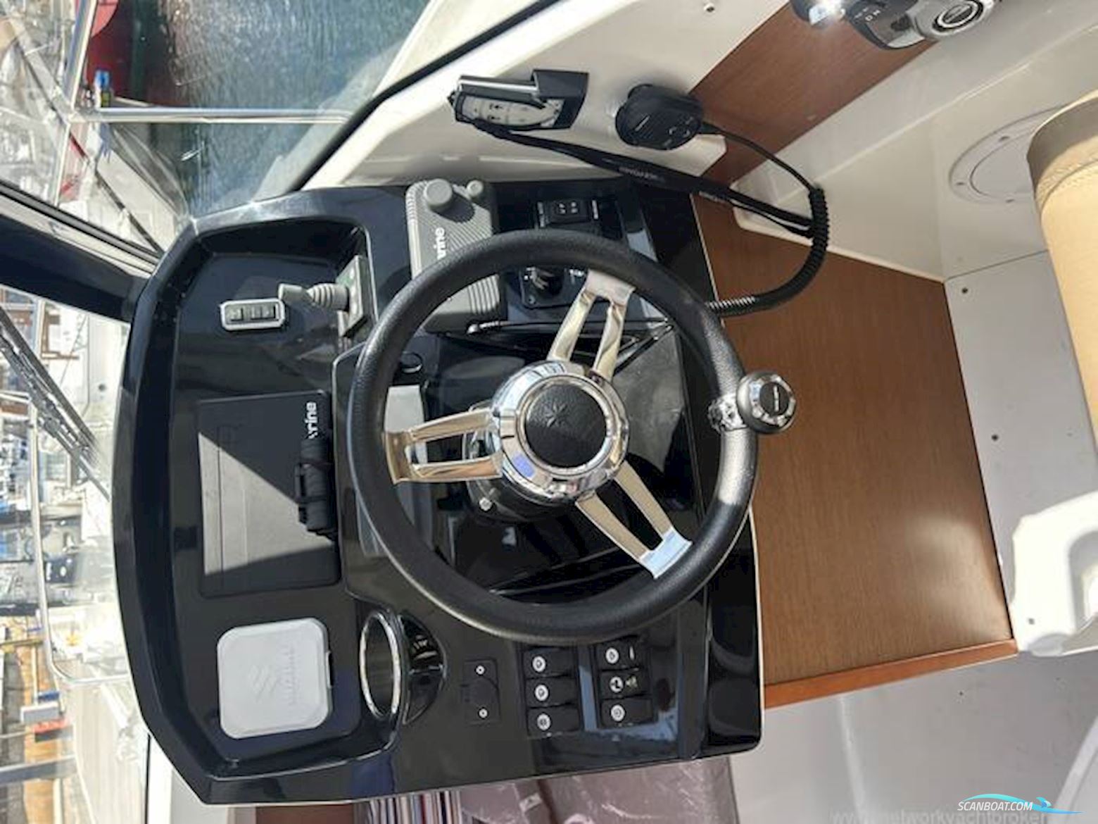 Jeanneau Merry Fisher 795