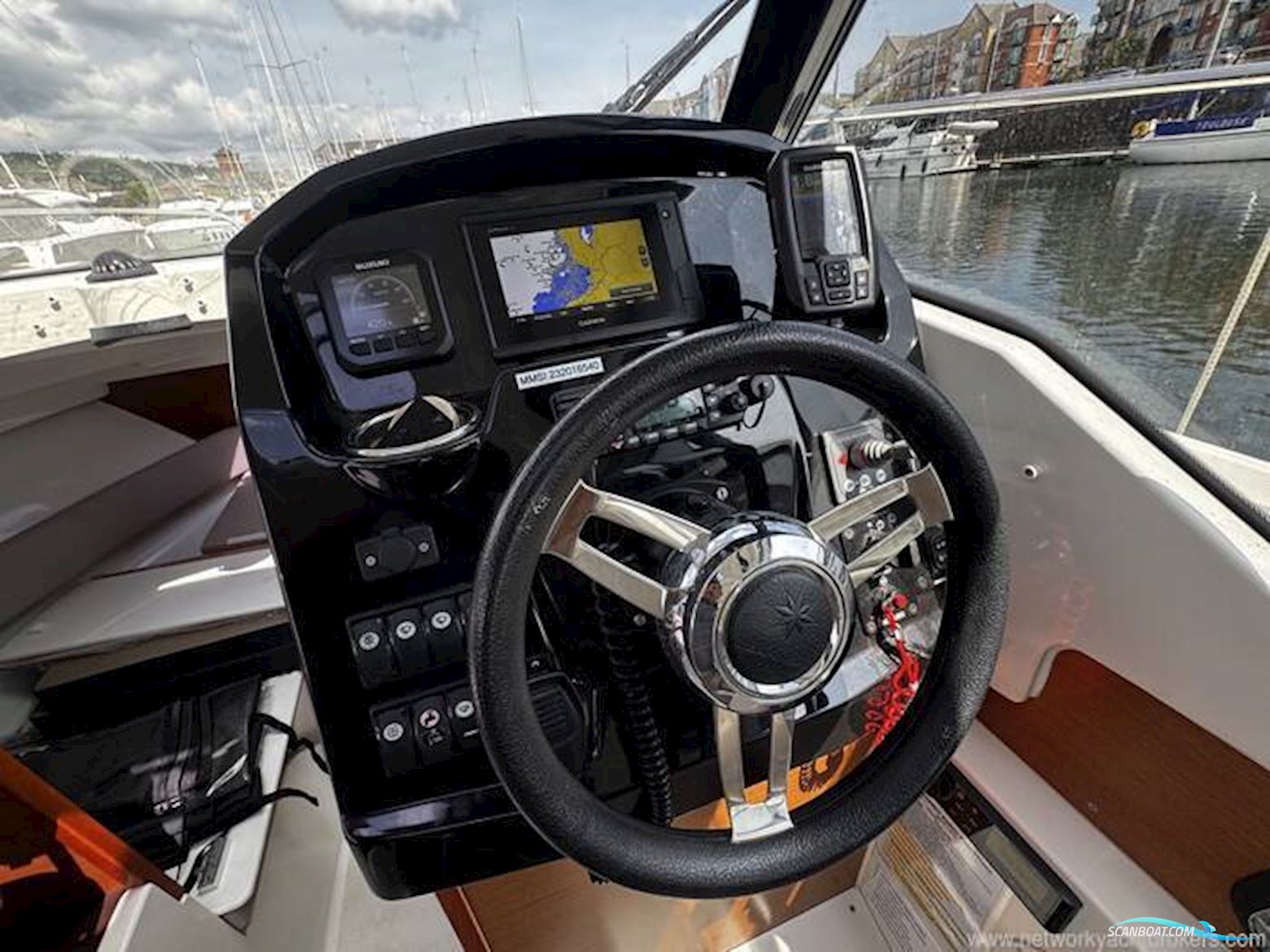 Jeanneau Merry Fisher 795
