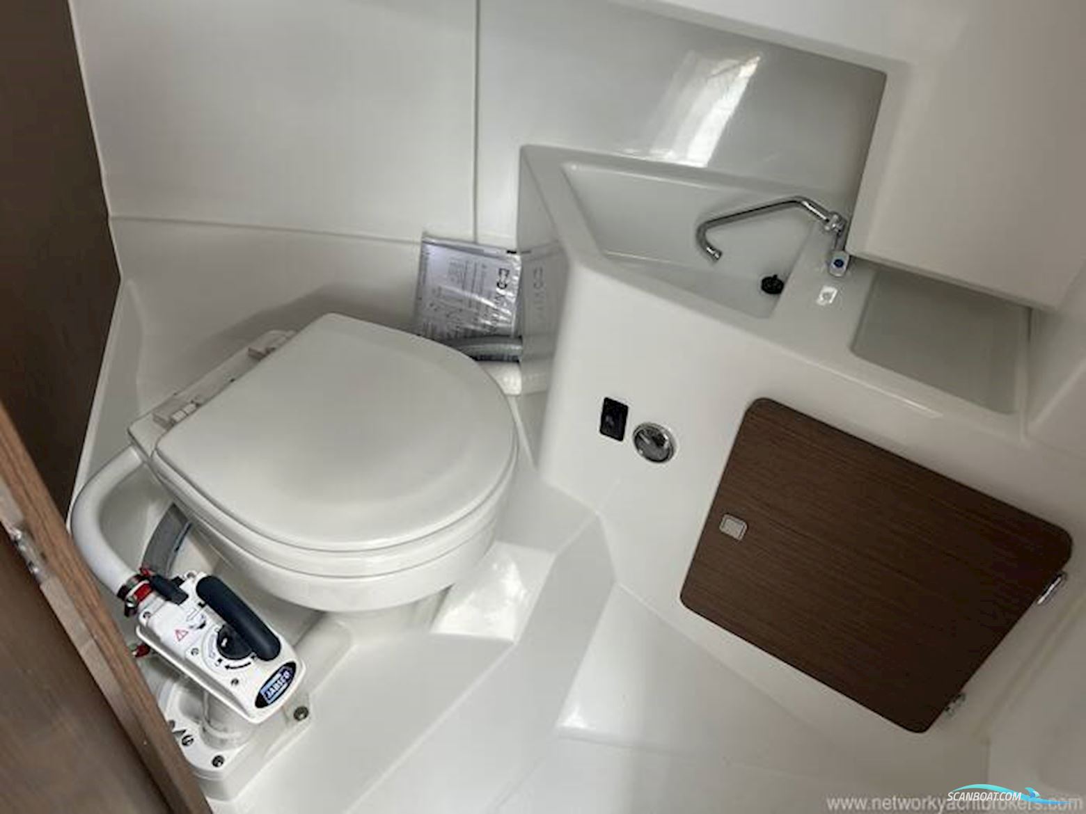 Jeanneau Merry Fisher 795 Sport