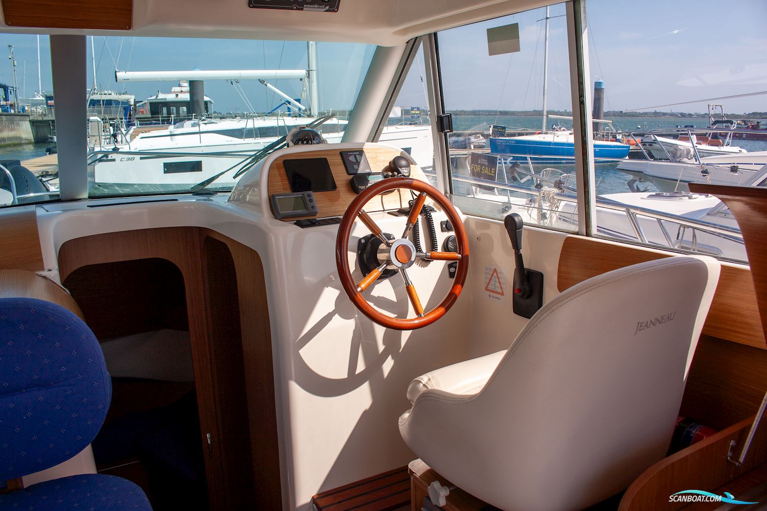 Jeanneau Merry Fisher 805 Limited