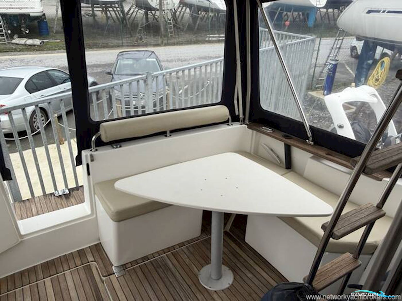 Jeanneau Merry Fisher 815