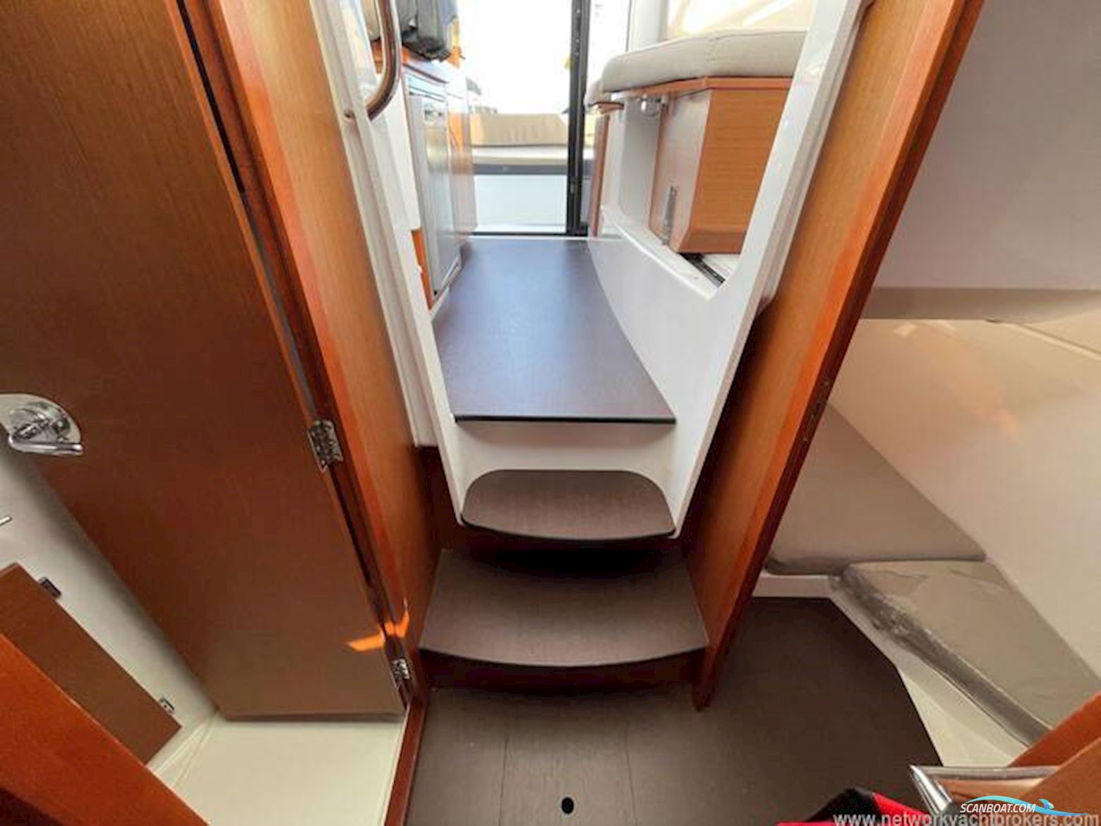 Jeanneau Merry Fisher 855