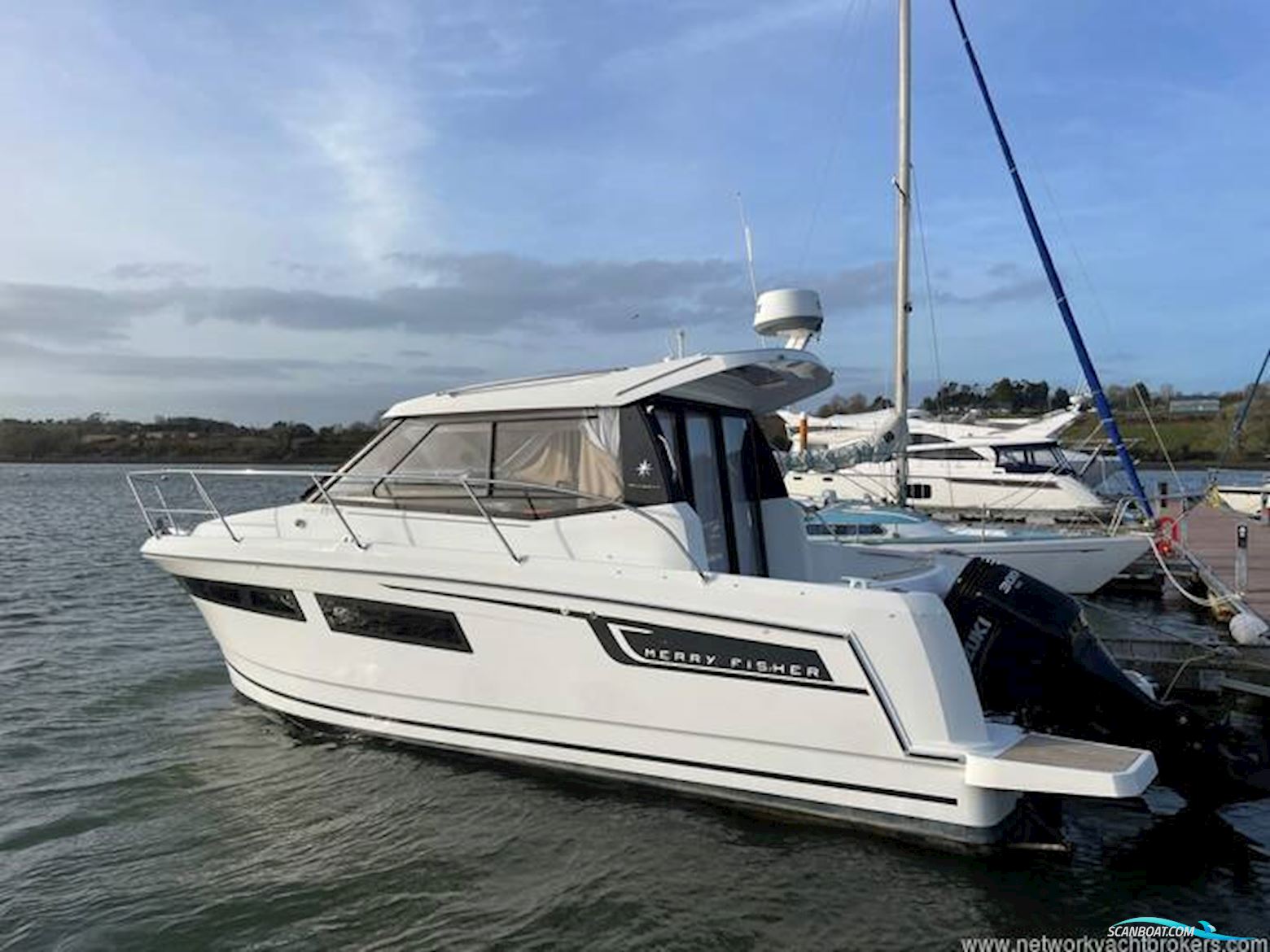 Jeanneau Merry Fisher 855