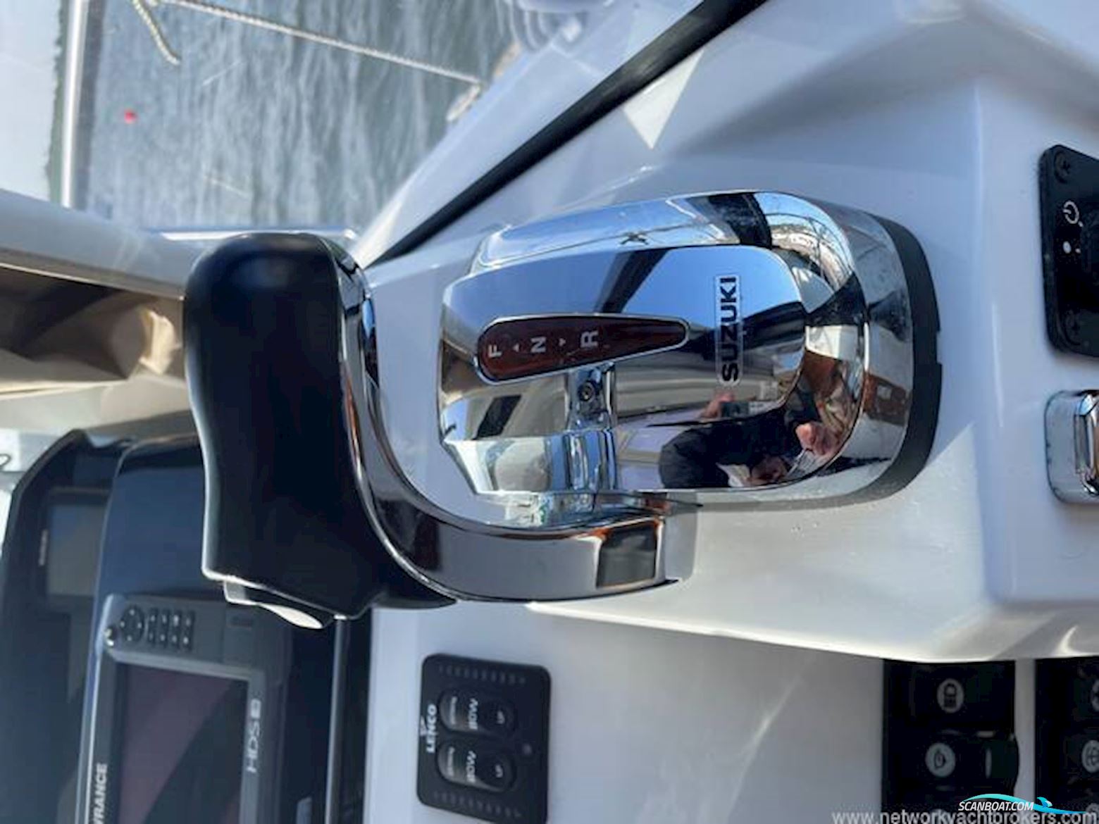 Jeanneau Merry Fisher 855