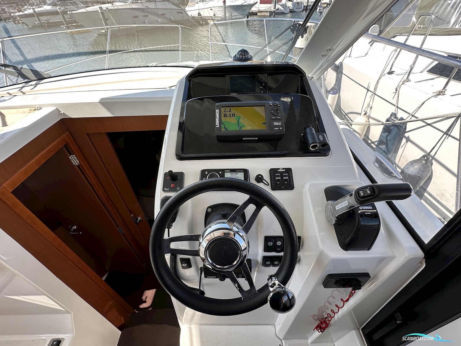 Jeanneau Merry Fisher 855