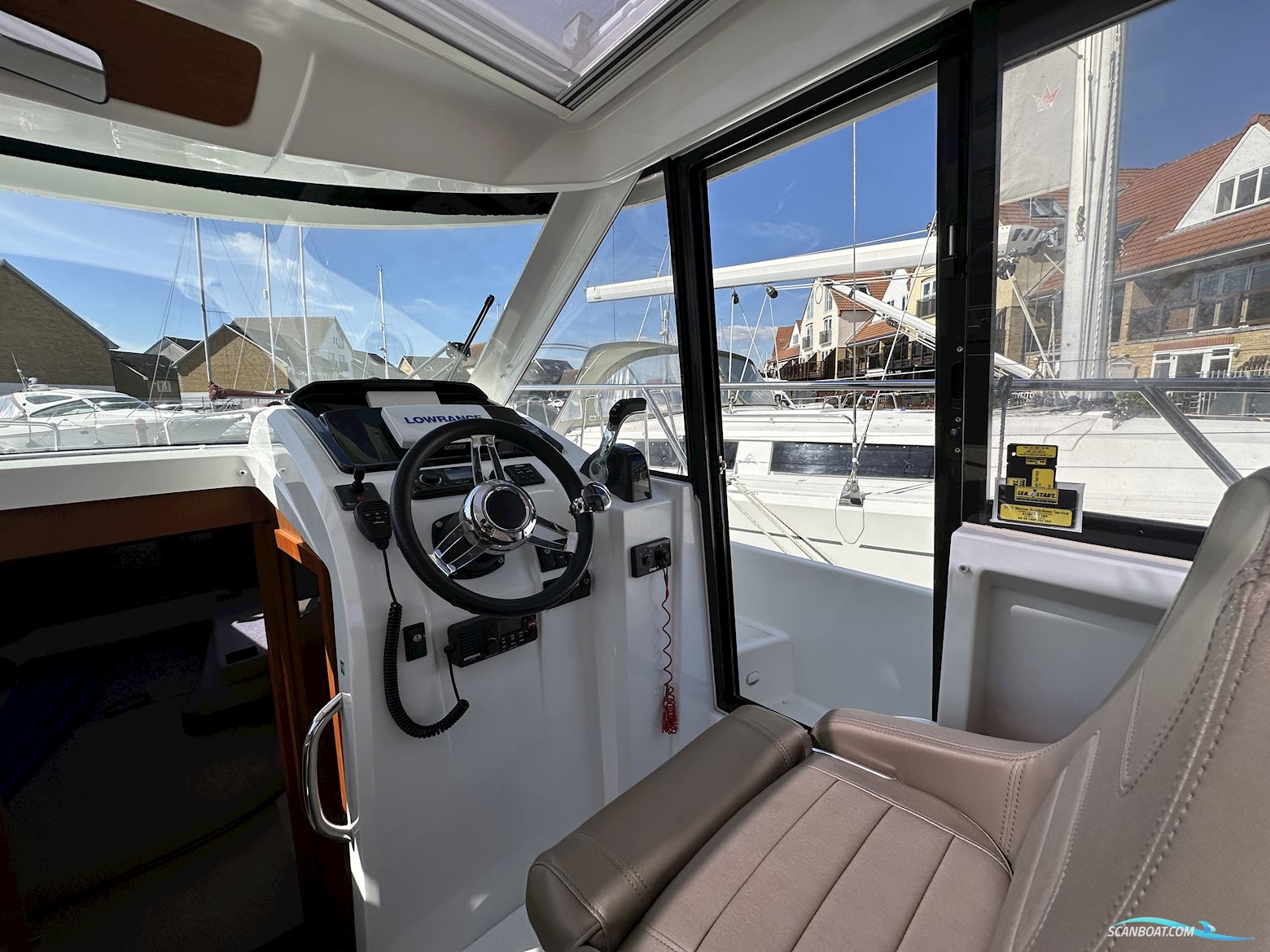 Jeanneau Merry Fisher 855