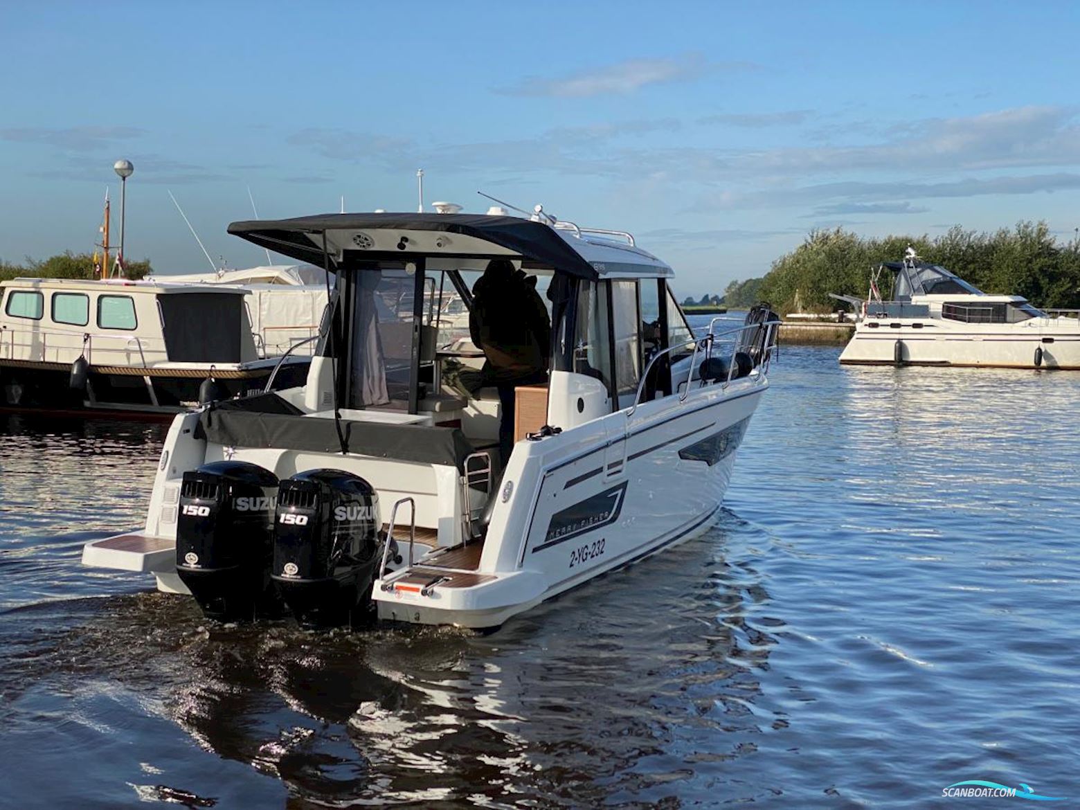 Jeanneau Merry Fisher 895 offshore Full options with Joystick