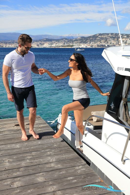 Jeanneau Merry Fisher 895