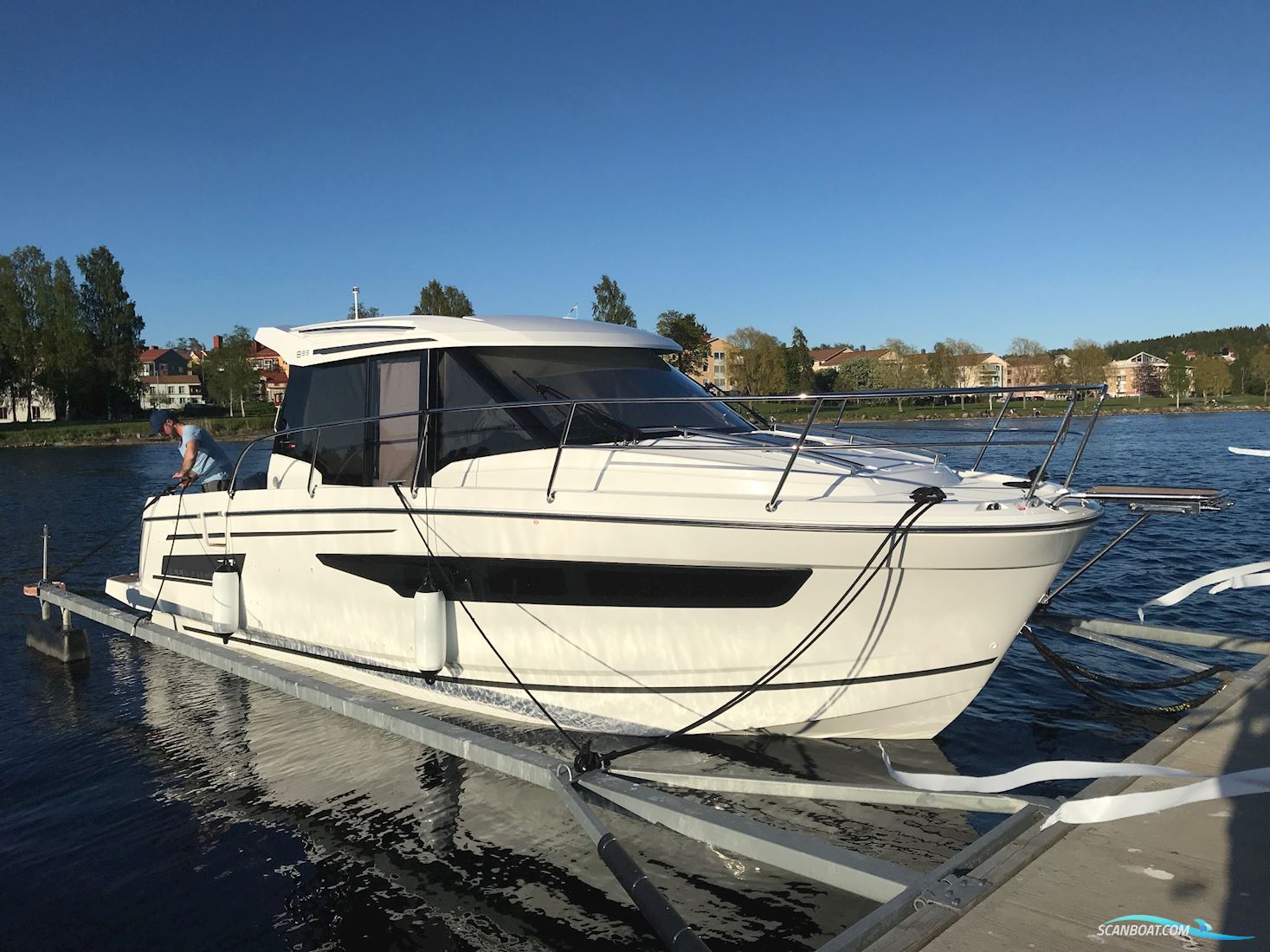 Jeanneau Merry Fisher 895