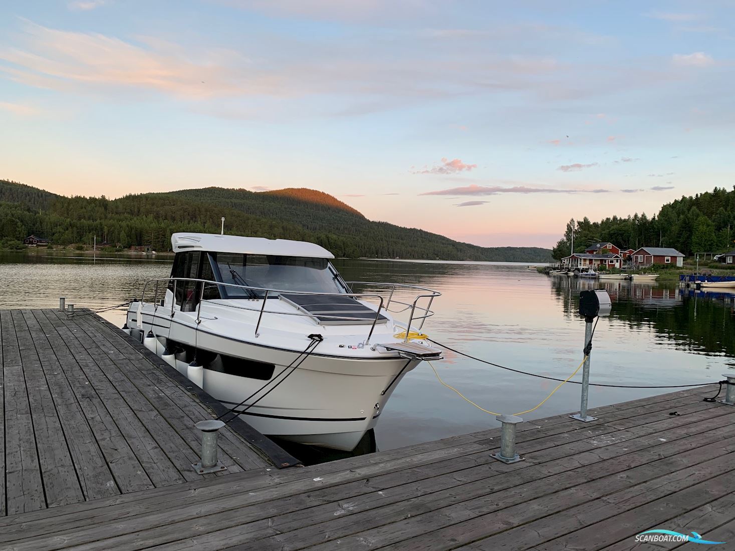 Jeanneau Merry Fisher 895