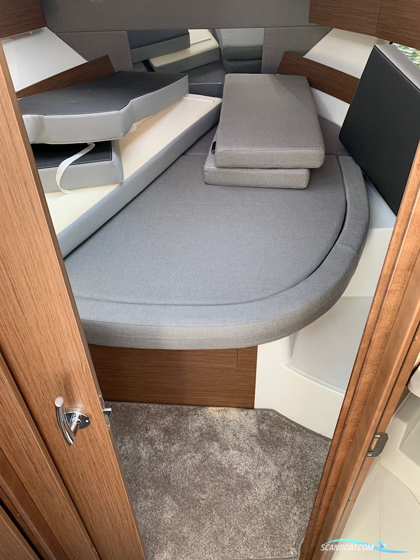 Jeanneau Merry Fisher 895