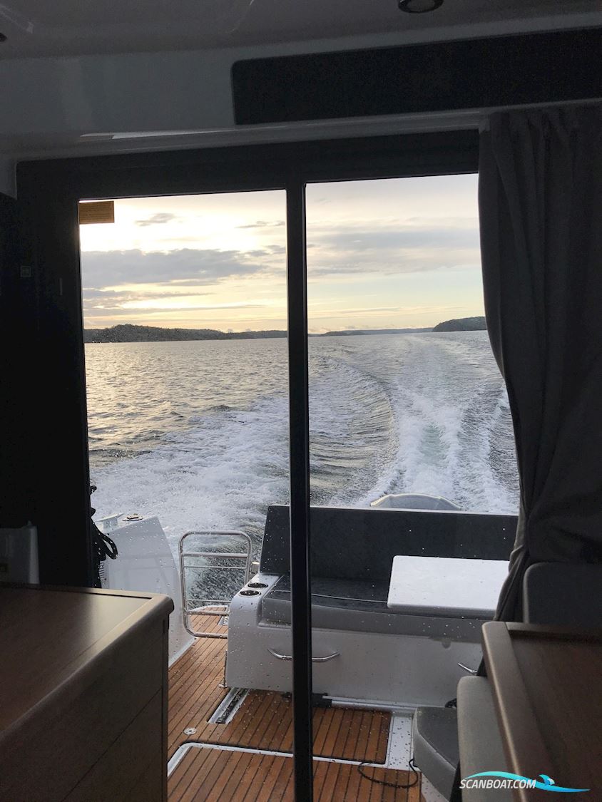 Jeanneau Merry Fisher 895
