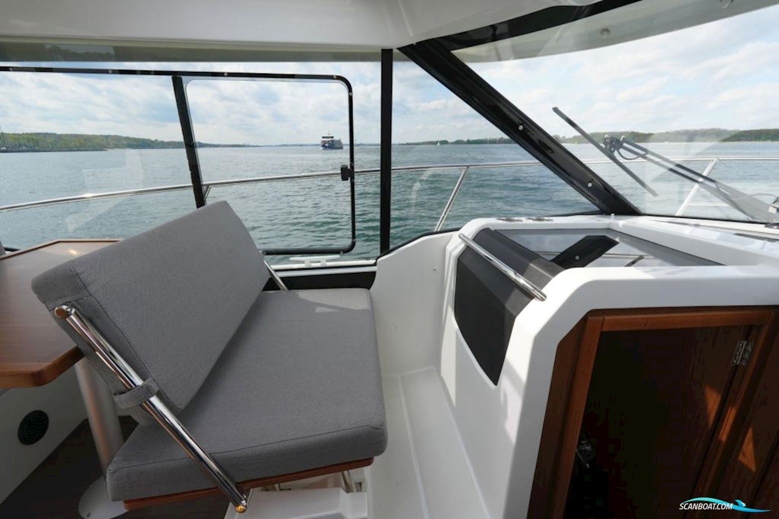 Jeanneau Merry Fisher 895