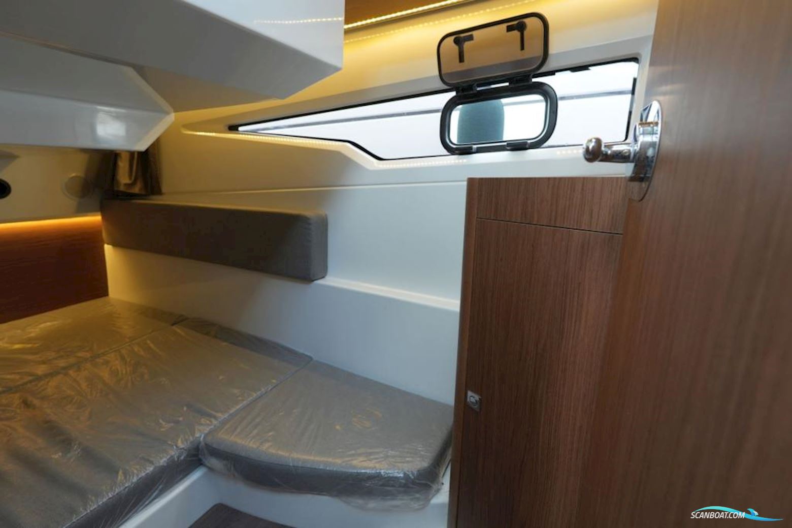 Jeanneau Merry Fisher 895