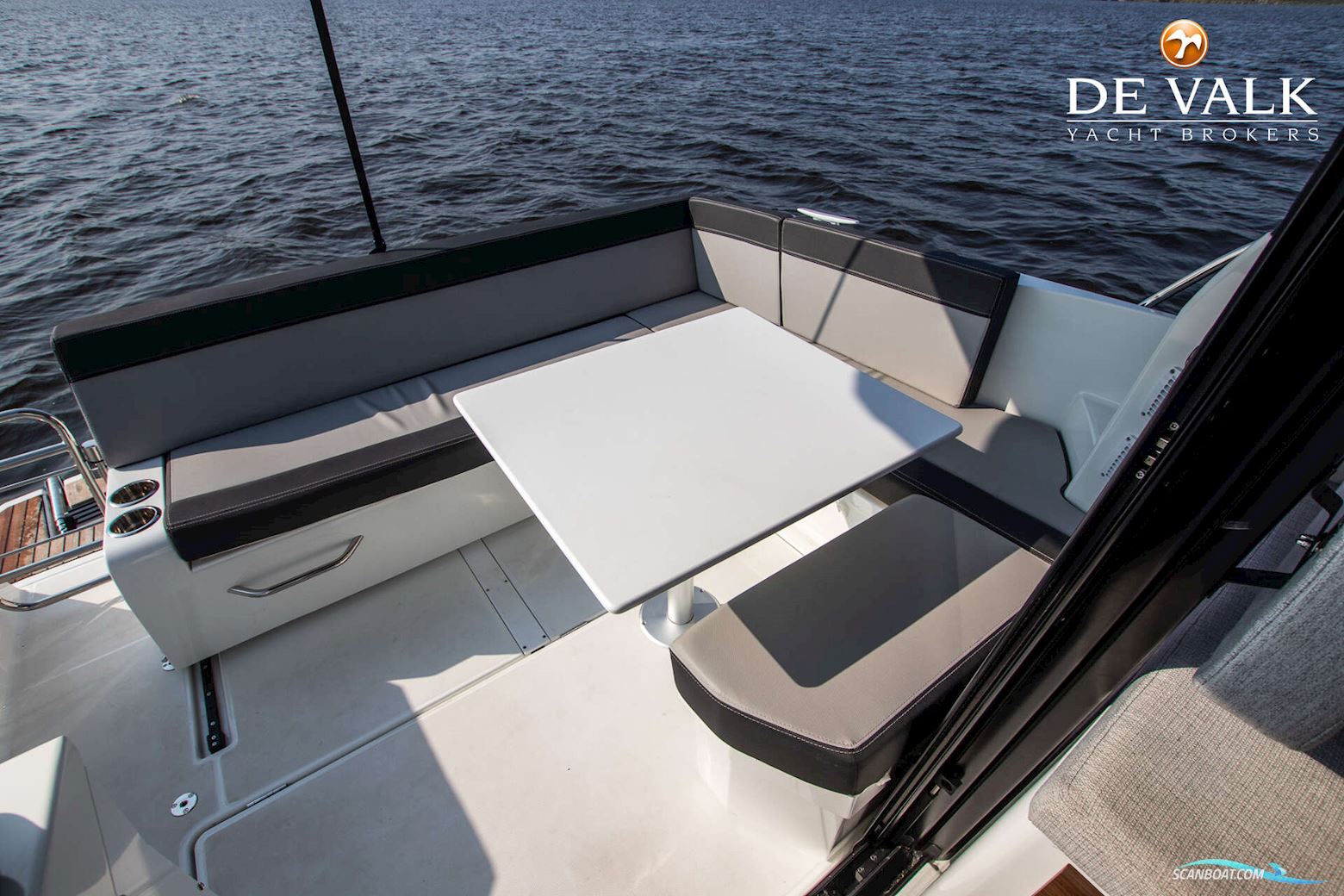 Jeanneau Merry Fisher 895