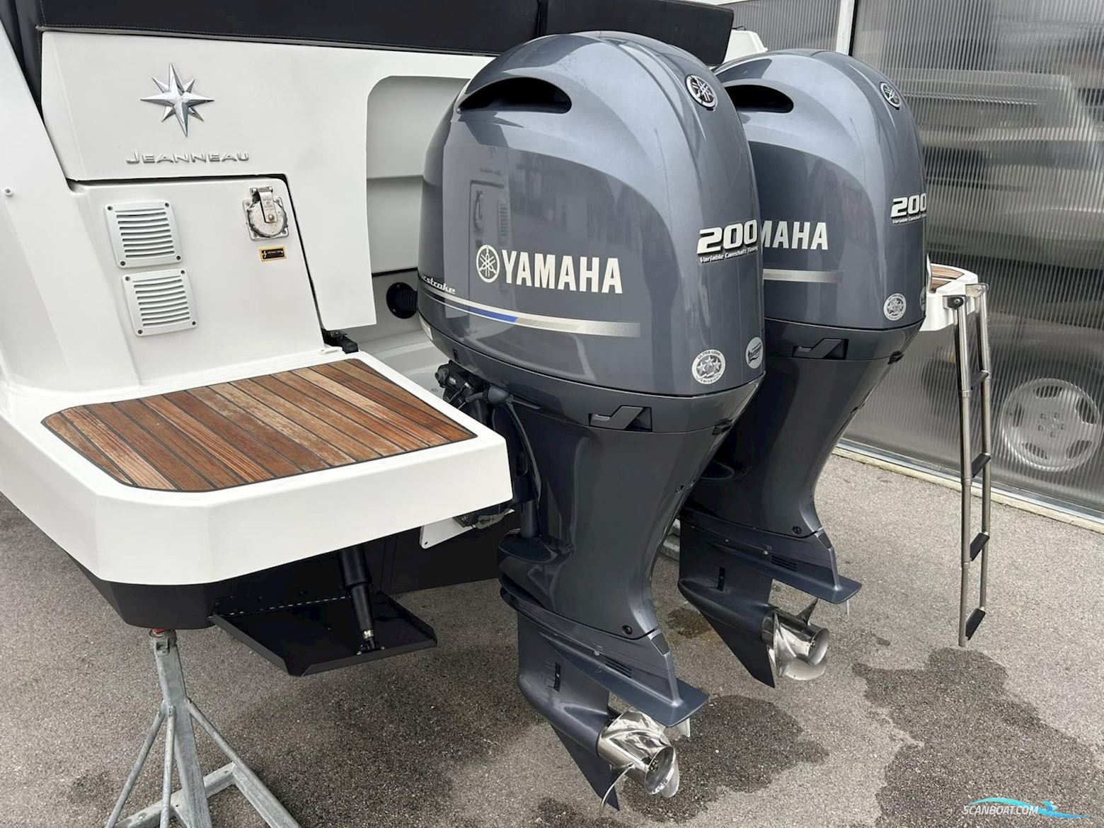 Jeanneau Merry Fisher 895