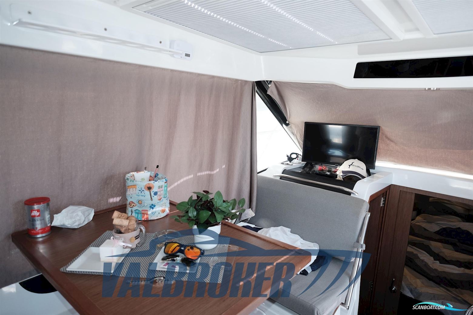 Jeanneau Merry Fisher 895