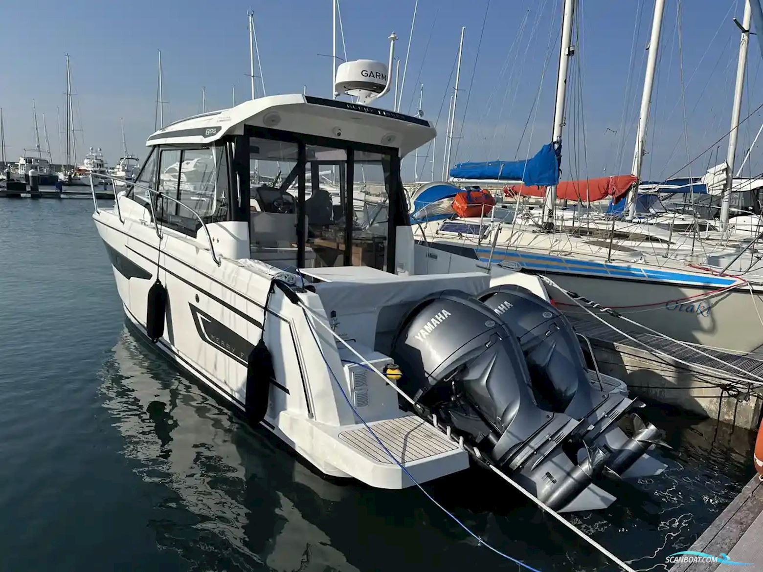 Jeanneau Merry Fisher 895