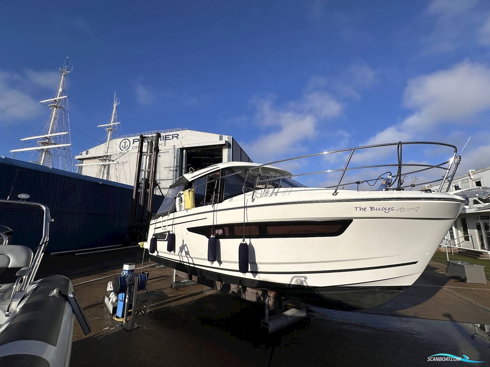 Jeanneau Merry Fisher 895 Series 1 Motorboten 2017, met Yamaha FL200Getx motor, United Kingdom