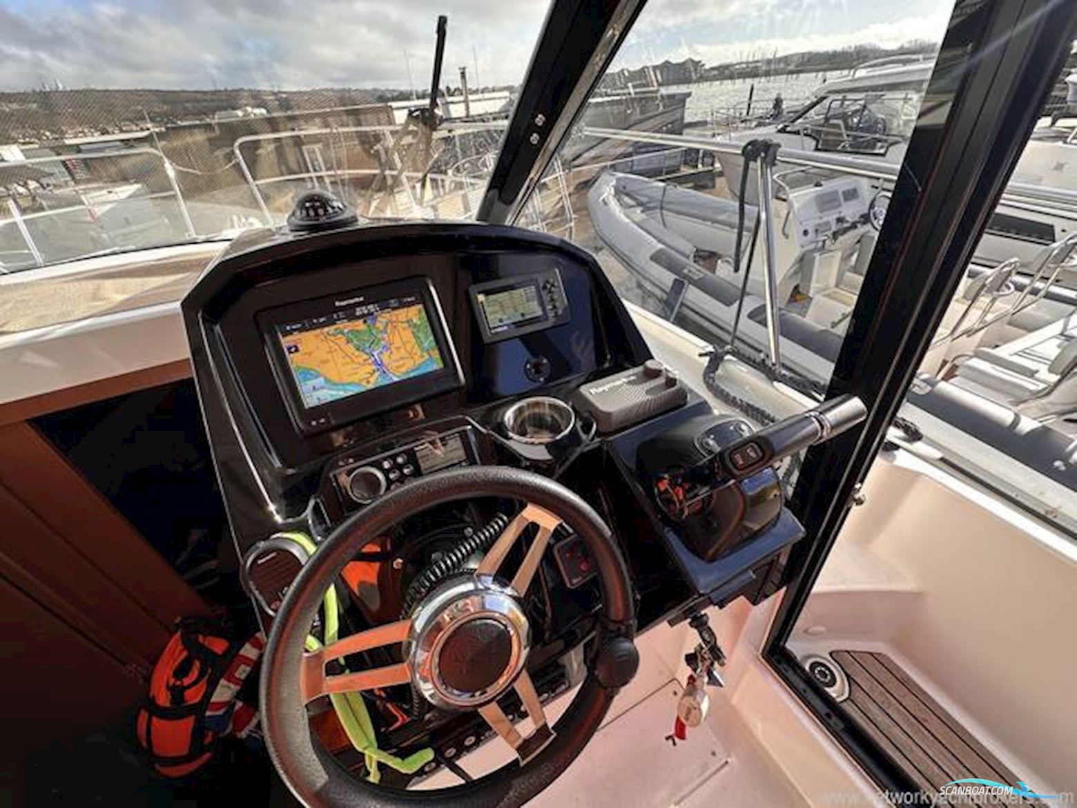 Jeanneau Merry Fisher 895 Series 1