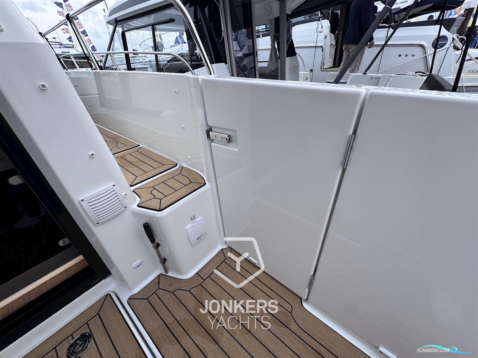 Jeanneau Merry Fisher 895 Séries 2