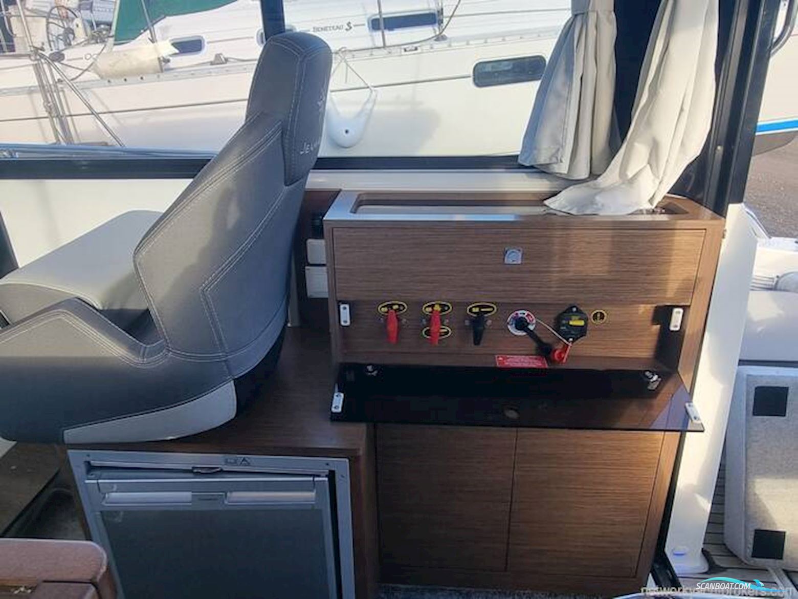 Jeanneau Merry Fisher 895 Sport Offshore