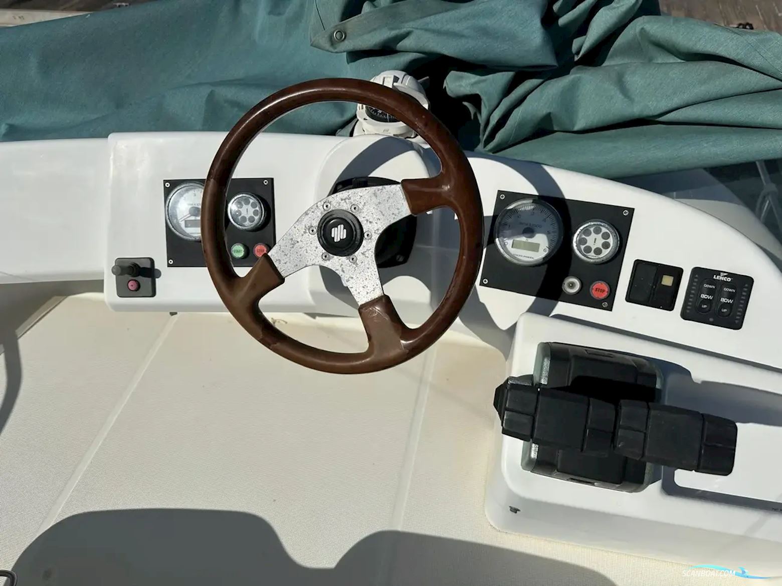 Jeanneau Merry Fisher 925